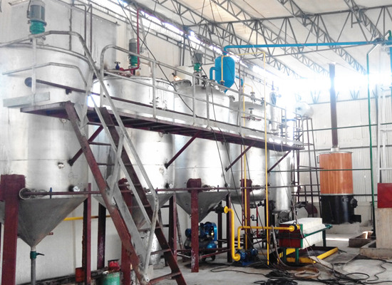 How does the palm oil refinery plant works?